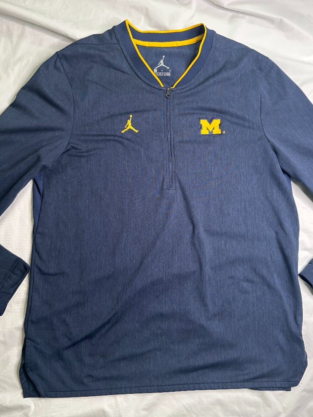 Nike Jordan Jumpman Michigan Wolverines Large Pullover 1/4 Zip Long Sleeve Sewn